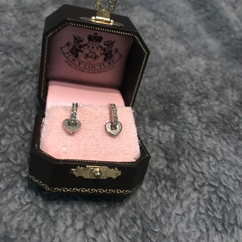 Juicy earrings